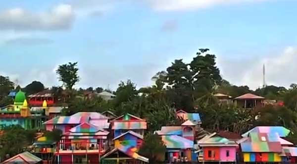印尼彩虹村