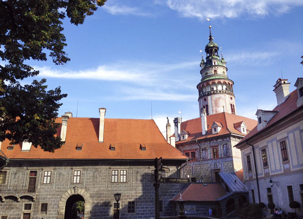 东欧捷德奥匈斯5国14日游(成都直飞,可配全国联运)