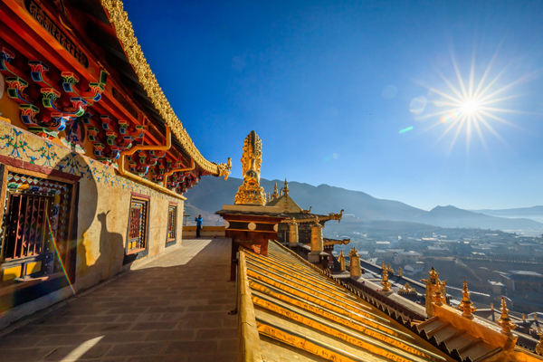 奔赴丽江/大理/香格里拉双飞5日游