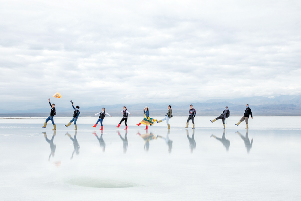 水雅甘青大环线(青海湖二郎剑-茶卡盐湖-U 型公路-青海水上雅丹-张掖七彩丹霞)双动/双飞 8 天游(8人小包团)