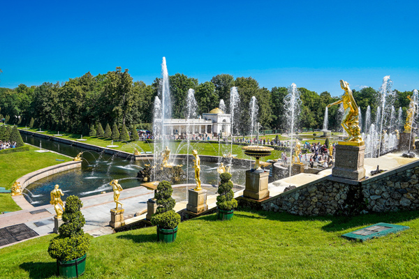 莫斯科+摩尔曼斯克9天追光之旅