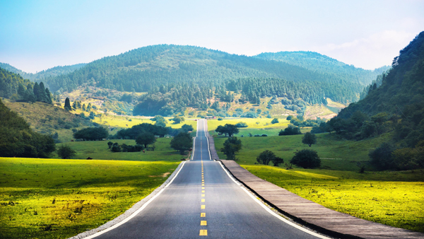深度武隆天坑三硚、龙水峡地缝、仙女山2日游