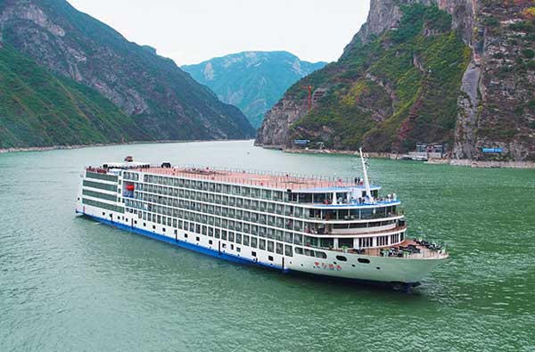 【世纪凯歌号】豪华游轮三峡游